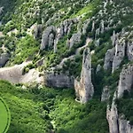 Ana Διαμέρισμα *