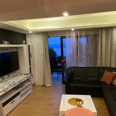 Διαμέρισμα Ana